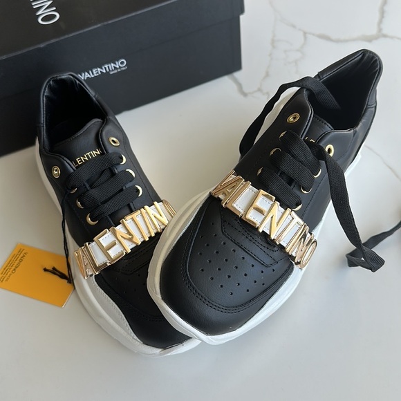 VALENTINO BV
MARIO VALENTINO
Sneaker - Picture 14 of 16